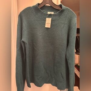 J. Crew Extra Soft Women’s Emerald Green Crewneck Sweater